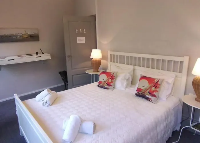 Guest house Charming House Quental