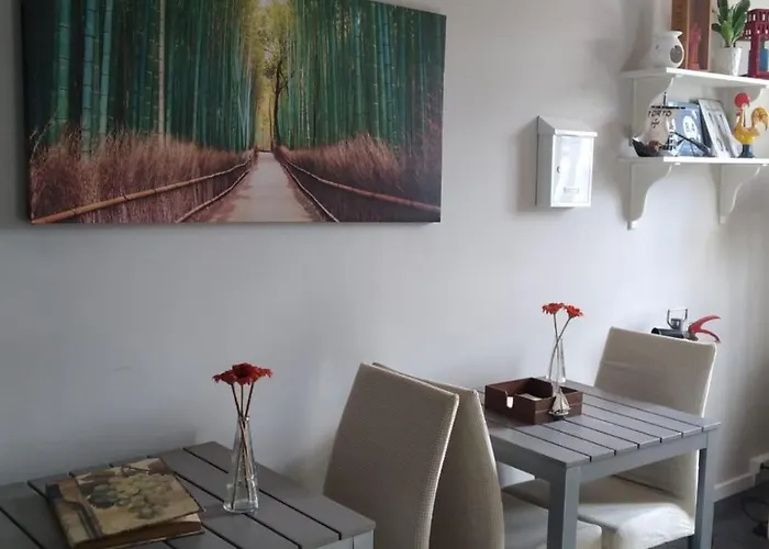 Πανσιόν Charming House Quental *